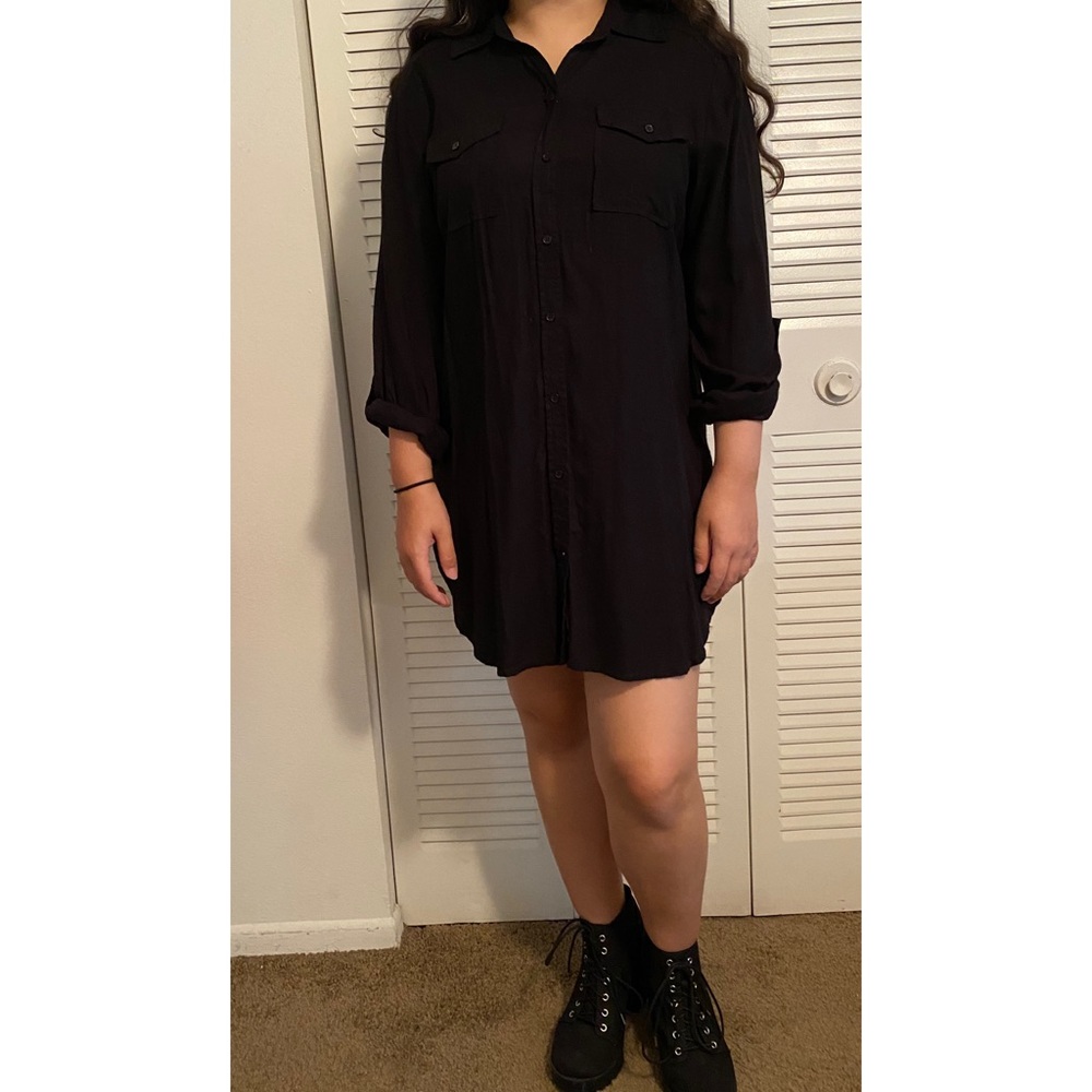 Dress - Picture 3 of 5